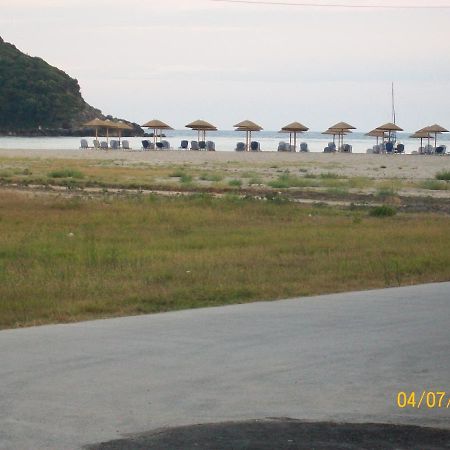 Hotel Spiros Ammoudia Exteriér fotografie