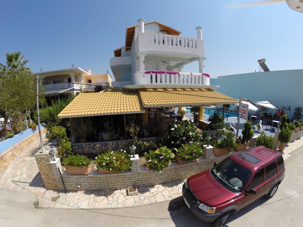 Hotel Spiros Ammoudia Exteriér fotografie